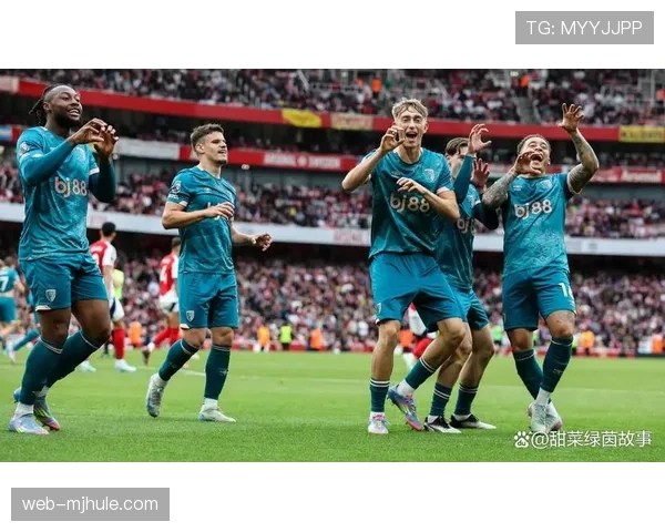 阿斯顿维拉四球大胜伯恩茅斯 积分追平欧冠区球队